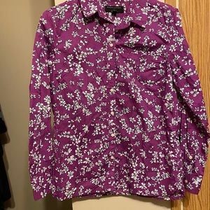 Banana republic purple with white flowers shirt